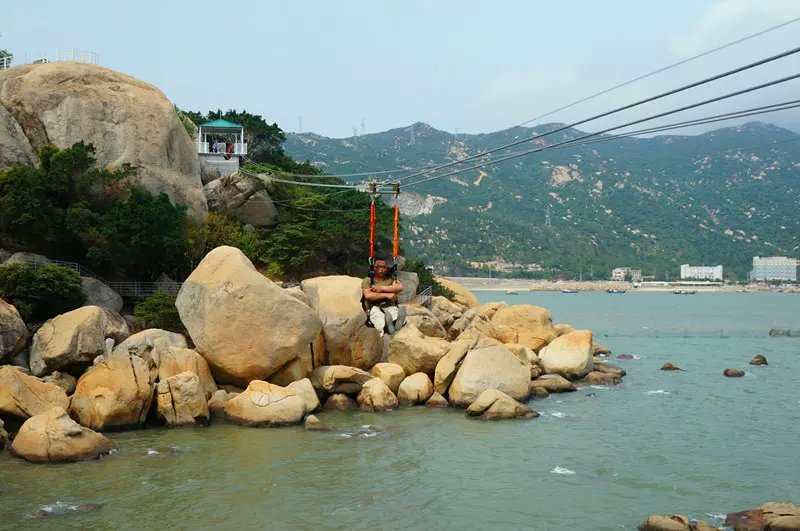 景區(qū)搭建滑索有哪些原因？